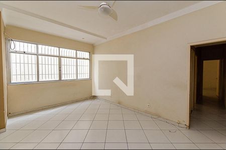 Apartamento à venda com 110m², 2 quartos e sem vaga Apartamento à venda com 110m², 2 quartos e sem vagaSala