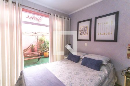 Casa à venda com 237m², 4 quartos e 3 vagasSuíte 2