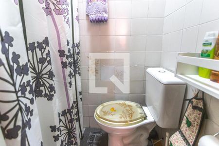 Casa à venda com 237m², 4 quartos e 3 vagasBanheiro suíte 2