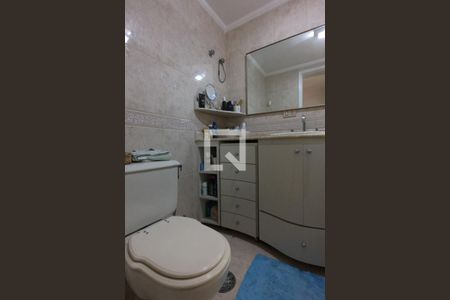 Apartamento à venda com 175m², 3 quartos e 4 vagasBanheiro da Suíte 2