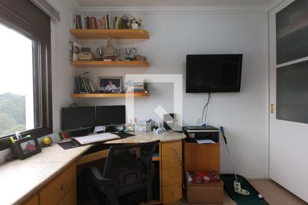 Apartamento à venda com 175m², 3 quartos e 4 vagasSuíte 1