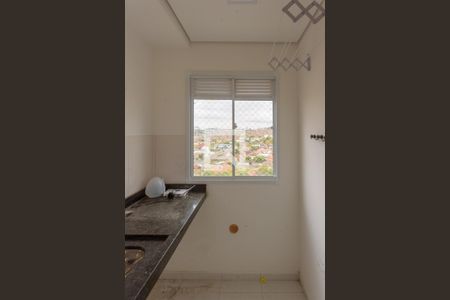 Área de Serviço de apartamento para alugar com 3 quartos, 58m² em Jardim do Lago Continuação, Campinas