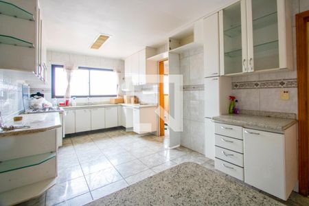 Apartamento para alugar com 170m², 3 quartos e 2 vagasCozinha