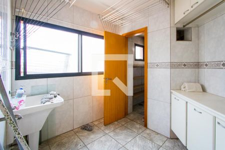 Apartamento para alugar com 170m², 3 quartos e 2 vagasÁrea de serviço