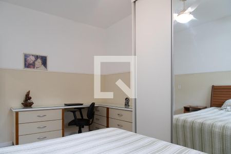 Quarto  de casa de condomínio à venda com 4 quartos, 240m² em Vargem Pequena, Rio de Janeiro