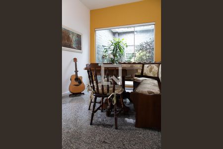 Sala 2 de casa de condomínio à venda com 4 quartos, 240m² em Vargem Pequena, Rio de Janeiro