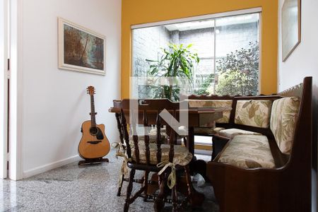 Sala 2 de casa de condomínio à venda com 4 quartos, 240m² em Vargem Pequena, Rio de Janeiro