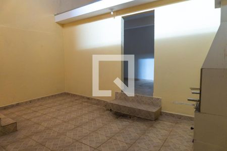 Casa à venda com 80m², 3 quartos e 2 vagas Casa à venda com 80m², 3 quartos e 2 vagasChurrasqueira
