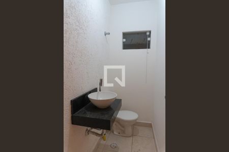 Casa à venda com 80m², 3 quartos e 2 vagas Casa à venda com 80m², 3 quartos e 2 vagasLavabo