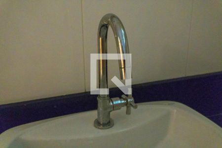 Casa à venda com 80m², 3 quartos e 2 vagas Casa à venda com 80m², 3 quartos e 2 vagasBanheiro Torneira