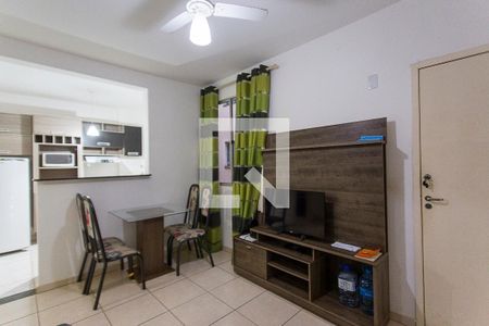 Sala de apartamento para alugar com 2 quartos, 44m² em Gávea, Uberlândia
