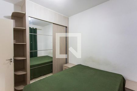 Quarto 1 de apartamento para alugar com 2 quartos, 44m² em Gávea, Uberlândia