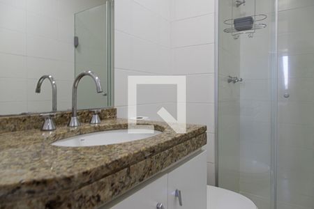 Apartamento à venda com 148m², 2 quartos e 2 vagasBanheiro social 