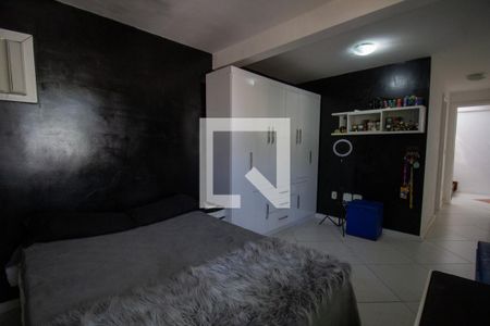 Casa de condomínio à venda com 400m², 3 quartos e 1 vagaSuíte 3
