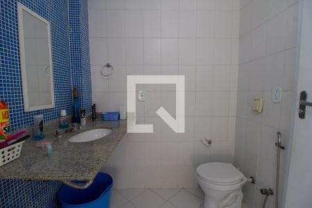 Casa de condomínio à venda com 400m², 3 quartos e 1 vagaBanheiro da Suíte 3