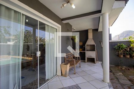 Casa de condomínio à venda com 400m², 3 quartos e 1 vagaÁrea Gourmet