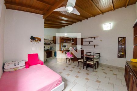 Sala de casa para alugar com 4 quartos, 192m² em Ponta das Canas, Florianópolis