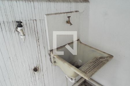 Casa à venda com 144m², 5 quartos e 1 vagaÁrea de Serviço