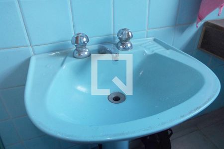 Casa à venda com 144m², 5 quartos e 1 vagaBanheiro 1