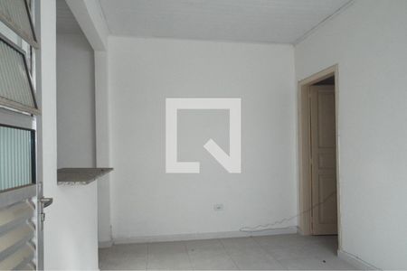 Casa à venda com 144m², 5 quartos e 1 vagaSala casa fundos