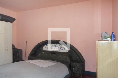 Quarto 2 de casa à venda com 5 quartos, 144m² em Vila Nivi, São Paulo