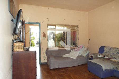 Sala de casa à venda com 5 quartos, 144m² em Vila Nivi, São Paulo