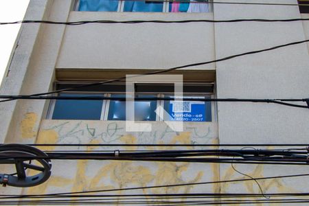 Apartamento à venda com 27m², 1 quarto e sem vaga Apartamento à venda com 27m², 1 quarto e sem vagaPlaquinha
