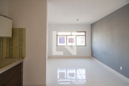 Apartamento à venda com 27m², 1 quarto e sem vaga Apartamento à venda com 27m², 1 quarto e sem vagaStudio