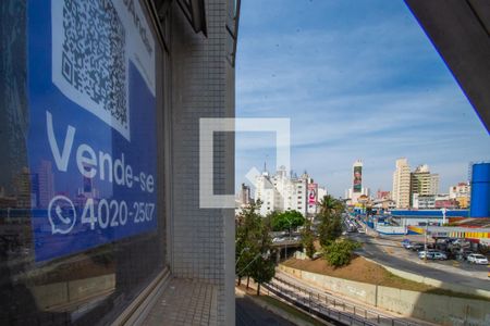 Apartamento à venda com 27m², 1 quarto e sem vaga Apartamento à venda com 27m², 1 quarto e sem vagaPlaquinha