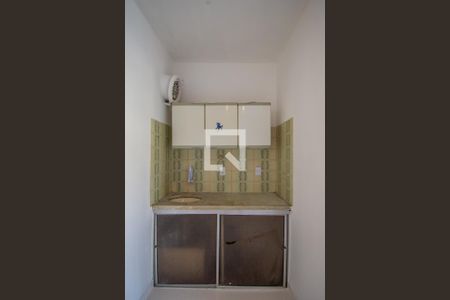 Apartamento à venda com 27m², 1 quarto e sem vaga Apartamento à venda com 27m², 1 quarto e sem vagaStudio