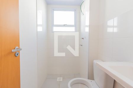 Apartamento para alugar com 46m², 2 quartos e 1 vaga Apartamento para alugar com 46m², 2 quartos e 1 vagaBanheiro