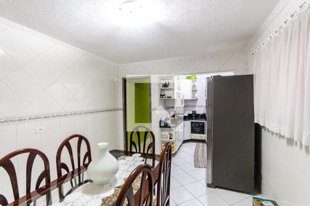 Casa à venda com 220m², 3 quartos e 2 vagasCozinha