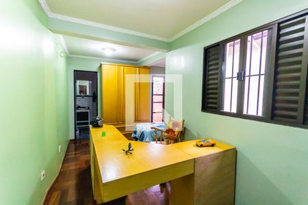 Casa à venda com 220m², 3 quartos e 2 vagasSuíte 2