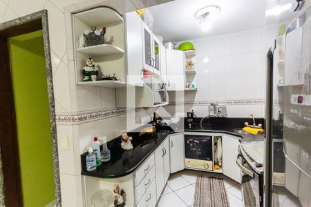 Casa à venda com 220m², 3 quartos e 2 vagasCozinha