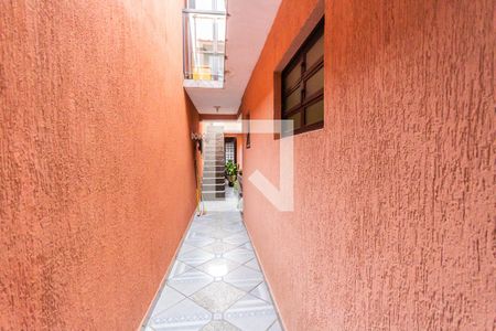 Casa à venda com 220m², 3 quartos e 2 vagasCorredor Externo