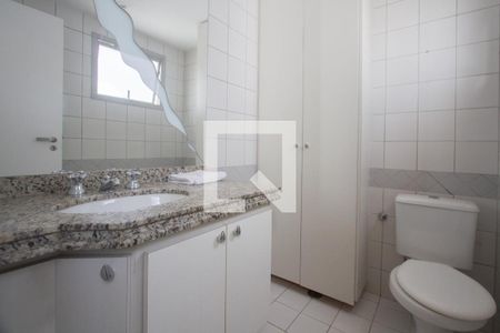 Banheiro Suíte 1 de apartamento à venda com 3 quartos, 190m² em Chácara Santo Antônio (zona Sul), São Paulo