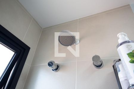 Apartamento à venda com 77m², 2 quartos e 2 vagasBanheiro da Suíte