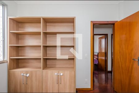 Apartamento para alugar com 90m², 3 quartos e 2 vagasQuarto 3