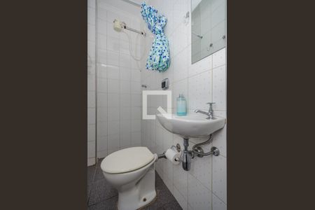 Apartamento para alugar com 90m², 3 quartos e 2 vagasBanheiro de Serviço