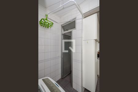 Apartamento para alugar com 90m², 3 quartos e 2 vagasBanheiro de Serviço