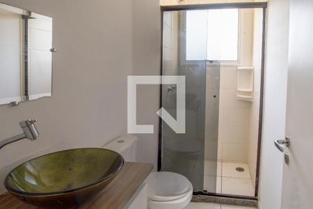 Banheiro de apartamento para alugar com 2 quartos, 72m² em Jardim Petrópolis, Cotia
