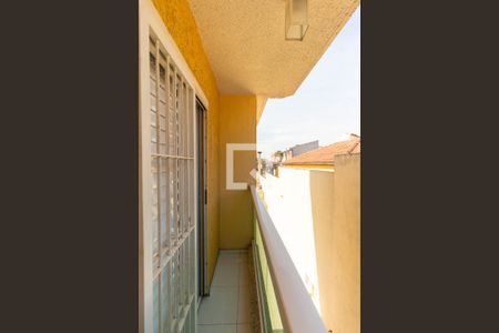 Casa de condomínio à venda com 70m², 2 quartos e 1 vagaVaranda