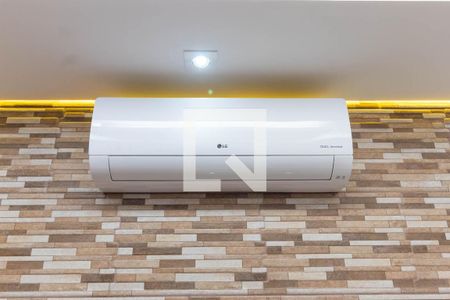 Sala de casa de condomínio à venda com 2 quartos, 70m² em Vila Ré, São Paulo