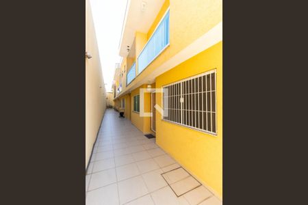 Casa de condomínio à venda com 70m², 2 quartos e 1 vagaÁrea comum