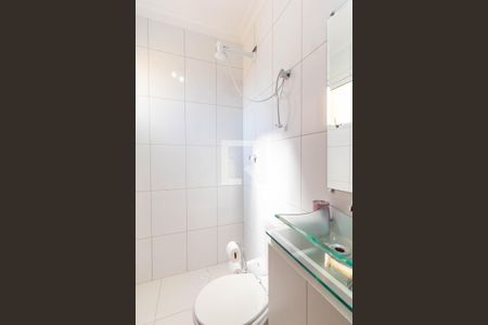 Casa de condomínio à venda com 70m², 2 quartos e 1 vagaBanheiro da Suíte 2