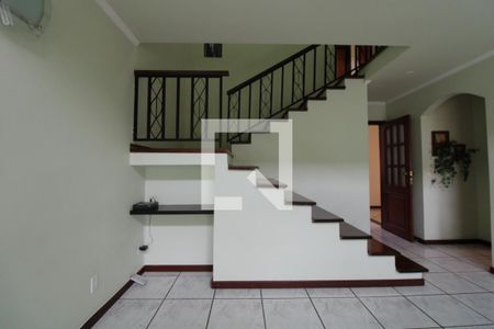 Sala de casa à venda com 4 quartos, 234m² em Cidade Universitária, Campinas