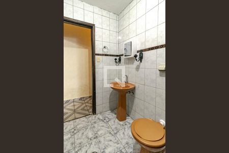 Casa para alugar com 92m², 2 quartos e sem vagaBanheiro