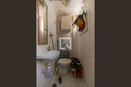 Apartamento à venda com 132m², 3 quartos e 1 vaga Apartamento à venda com 132m², 3 quartos e 1 vagaÁrea de Serviço - Banheiro