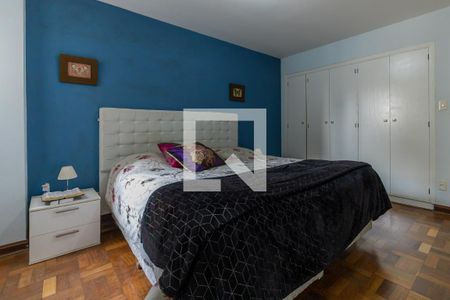 Apartamento à venda com 132m², 3 quartos e 1 vaga Apartamento à venda com 132m², 3 quartos e 1 vagaSuíte