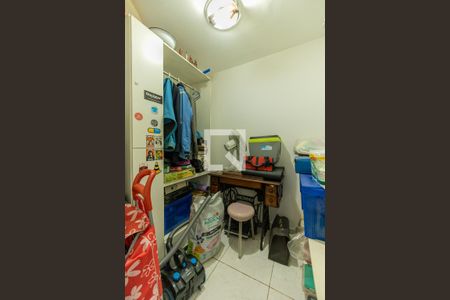 Apartamento à venda com 132m², 3 quartos e 1 vaga Apartamento à venda com 132m², 3 quartos e 1 vagaÁrea de Serviço - Quarto